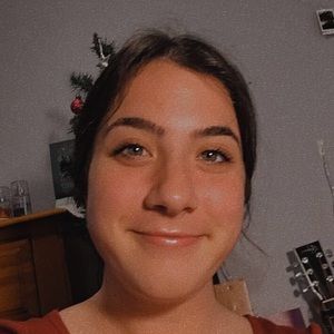 Meet your Posher, Abigail